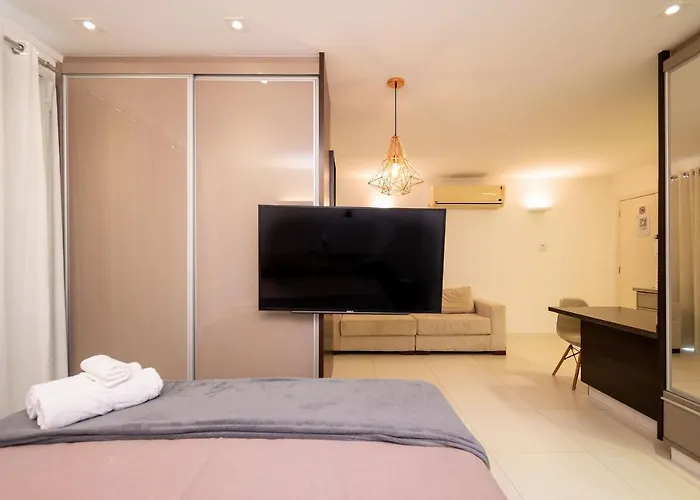 Flat No Ed Walk Bueno - Setor Bueno - Ao Lado Do Goiania Shopping - Wb2405- Andar Alto